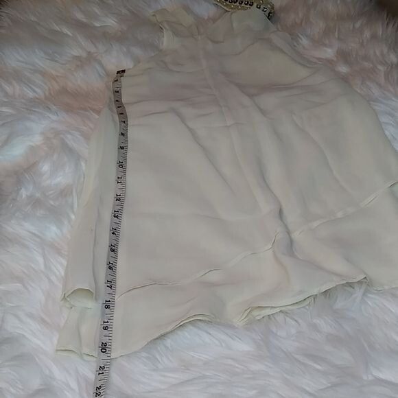 Dylan & Rose womanshoulder off blouse - Picture 8 of 12